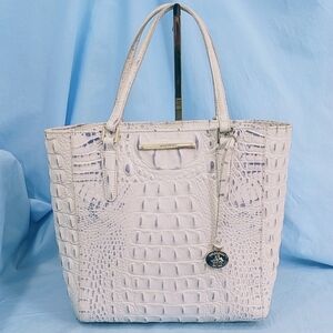 EUC Brahmin Harrison in Stonewash